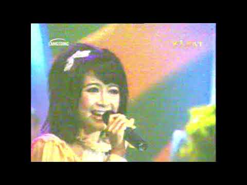 uut permatasari - putri panggung