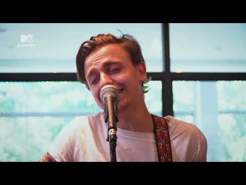 Scott Helman - "Ripple Effect" (MTV Jammin' performance)