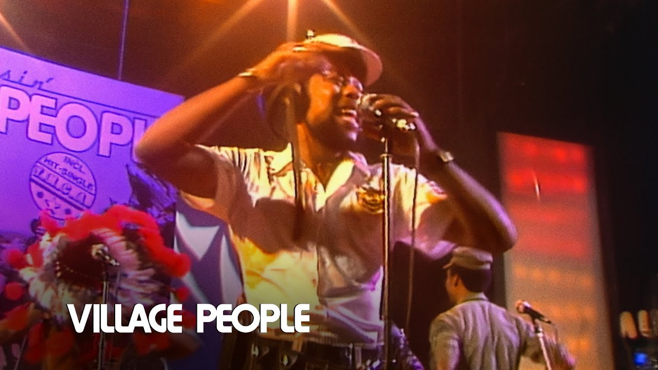 Miniature de la vidéo Village People - YMCA (Musikladen, November 16, 1978) du film Éternellement disco - Les meilleurs tubes