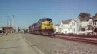 preview picture of video 'CSX NB light power SD70MAC and CW44AC'