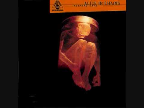 Alice In Chains-We Die Young demo.wmv