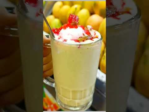 Mango shake Subscribe for more videos #youtubeshorts #foodmedia #yummy #tasty #delicious #dessert