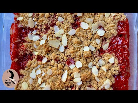 Strawberry Crisp | The Perfect Dessert For Strawberry Season