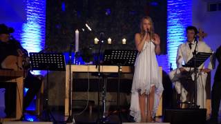 Emilie - O Holy Night (LIVE) - Coming Home For Christmas 2014