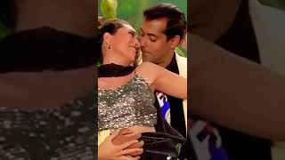 Download lagu Jungle Hai Aadhi Raat Hai - Biwi No.1 (1999) | Hema Sardesai, Kumar Sanu | 90s Hits mp3