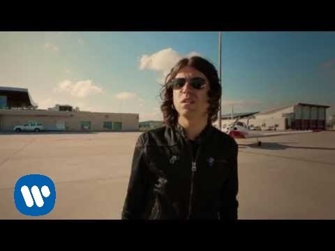 Rulo y la Contrabanda - Buscando el mar (Videoclip oficial)