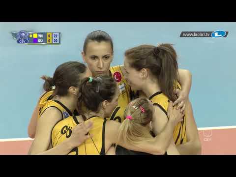 Huge block to seal a great defensive rally for VakifBank | #CLVolleyW
