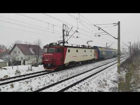 Tren R5606 Suceava Nord - Iasi la iesire din Veresti cu EA666 a depoului Suceava Nord - 25.01.2022