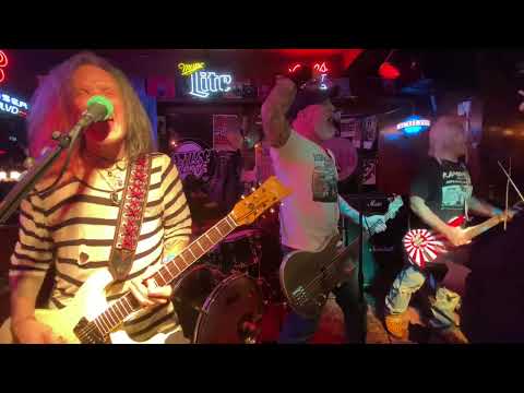 CJ Ramone, Clem Burke, Jiro & Alex Kane - Sheena is a… @ Maui Sugar Mill, Tarzana, CA 28/Jan/2023