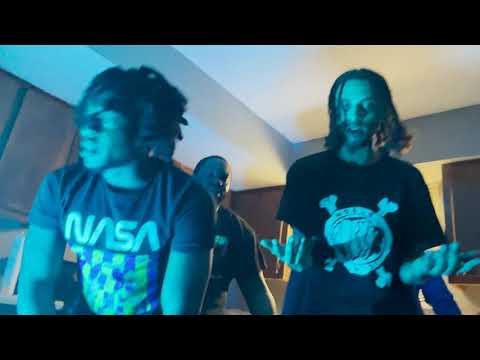 Maxx Kenif x FrontStreetHaze - Where it's at?