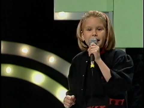 Ella Lahtinen - Lapsen maailma