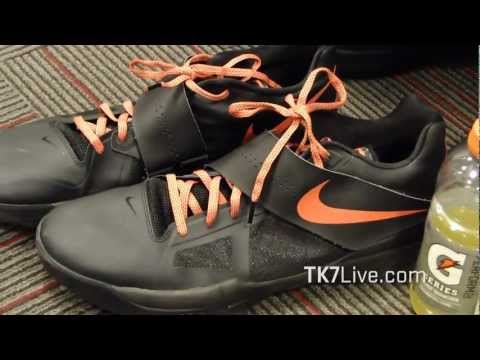 KEVIN DURANT RUSSELL WESTBROOK LOCKER ROOM GAME 3 NBA FINALS 2012