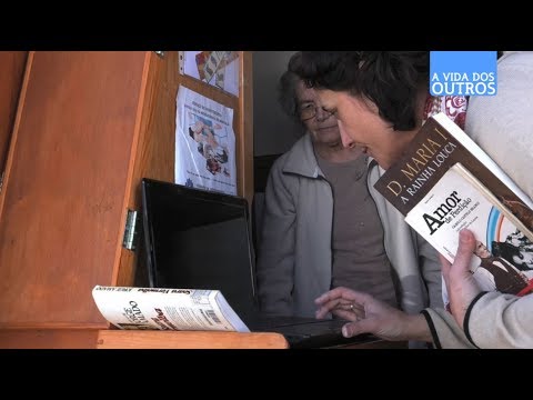 Em Mértola, a Ludoteca móvel distribui livros e afeto