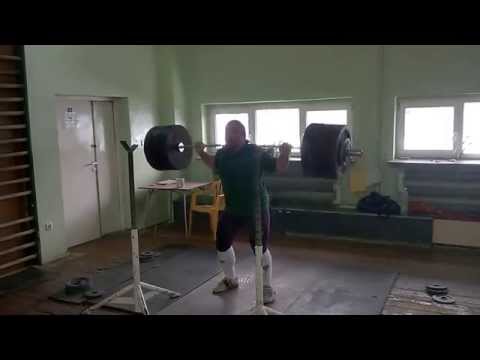 Tomasz PROTOKOWICZ WKS Śląsk (POL) Back squat 202 kg x 2