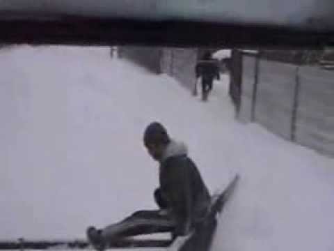 Deszapezire Puranii de sus