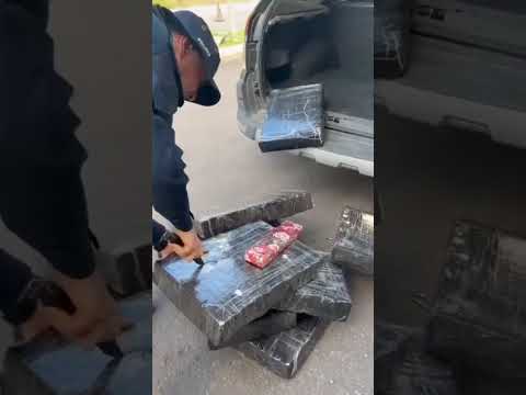 PRF apreende 121 quilos de maconha e prende três homens por tráfico de drogas em Santa Maria