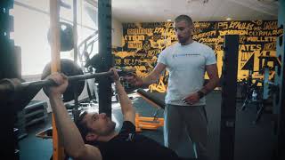 Développé incliné barre