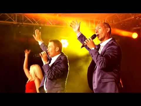 Flamingoboys - Das muss ein Wunder sein [Official Video]