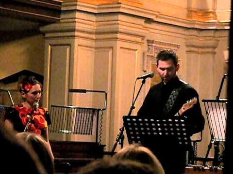 Chris James (Stateless) feat. Shara Worden (My Brightest Diamond) 'I'm On Fire', London, 17 Nov 2011