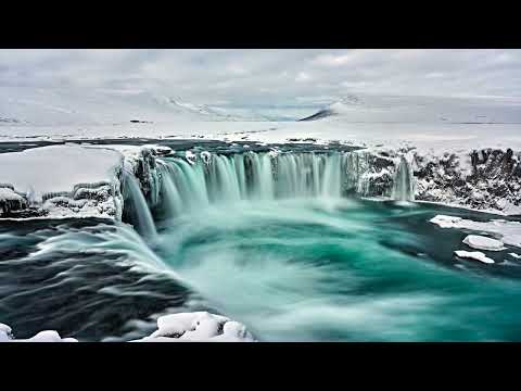 Vivaldi - Winter from The Four Seasons (1st movement) / Vilém Veverka Oboe and Photography