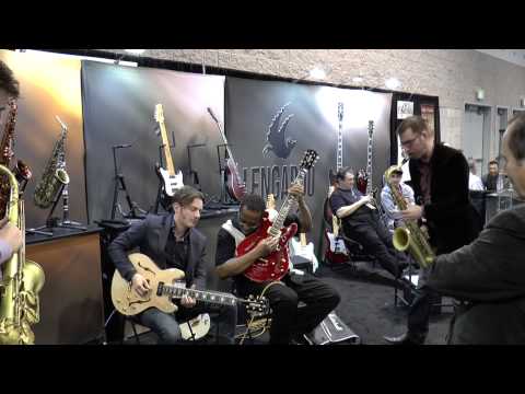 Cameron Wallis, Jordan Officer e Kenn Smith - Namm 2015 - Lupifaro Sax e Lengardo Guitar