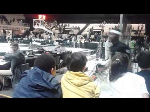 Virtus Bologna: entrata in campo