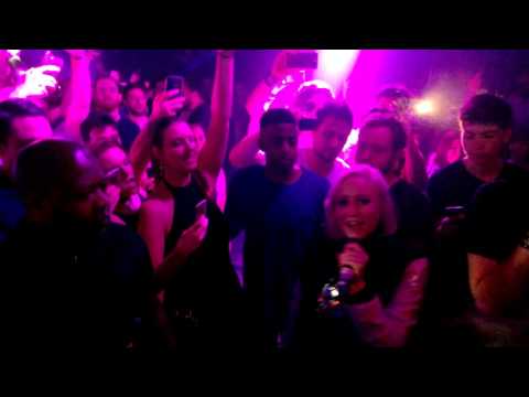 Roxanne Emery - Shelter (LIVE)