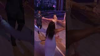 #MotownNight's rizz is off the charts 🤣😏 #DWTS