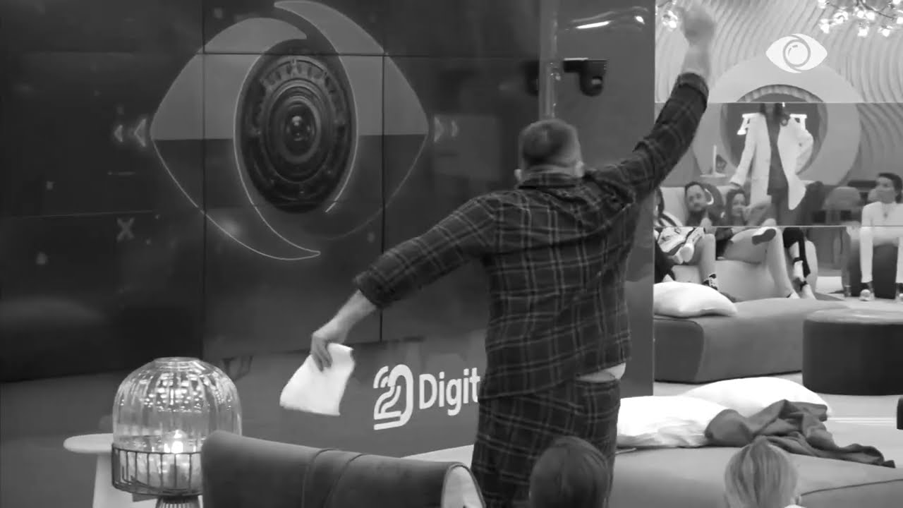 Banorët performojnë “Dy herë mat”, Juli: Liqeni, studimet, nominimet, te dera e kuqe atje të gjithë