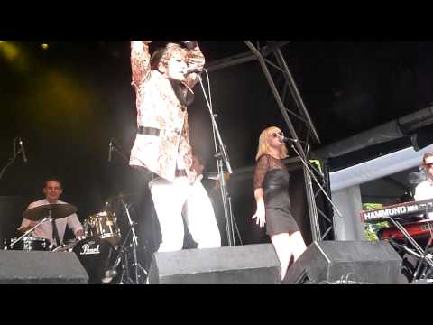 The Bamboos & Tim Rogers - You Ain't No Good - Homebake 2012
