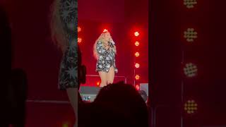 Tamia wants to Leave It Smokin’ in Houston #concert