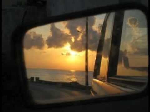 ELENA DELICHRISTOU - ΞΕΝΥΧΤΩ