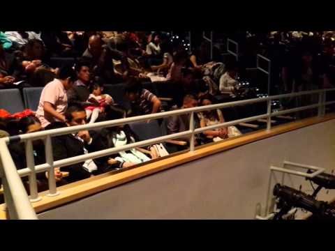 Mas alla brilla una Luz - Sarah Capeles