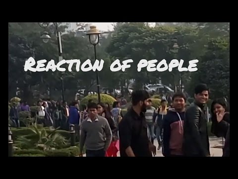 This is how people reacted when they where interrupted while taking pictures