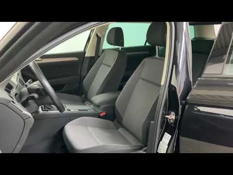 VW Passat Variant Trendline