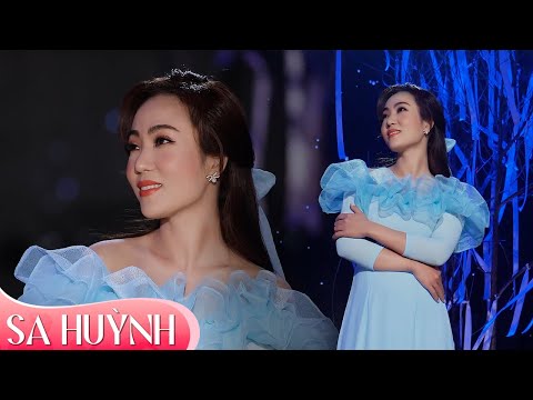 Thể hiện bởi Sa Huỳnh