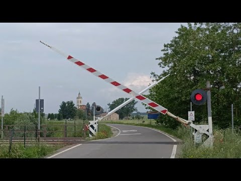 Railroad Crossing | Colorno (Parma, Italy) | EmZe