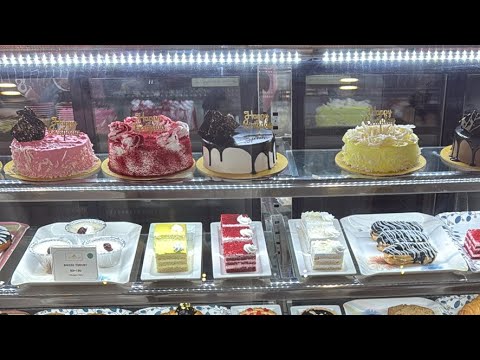Bakery display#dessert