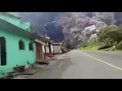 Volcan de Fuego ~ Running For Your Life ~ Scary Footage ~ 06/03/18