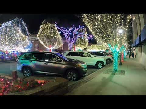 Fayetteville Square Lights Walking Tour Arkansas #lights #fayetteville #nwa