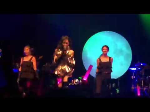 [FANCAM] Tiffany Young - Run Devil Run [Magnetic Moon in San Francisco - 191025]