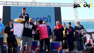 بالفيديو : محافظ الاسكندرية يكرم الفائزين من السيدات والرجال في سباق ٢١كم