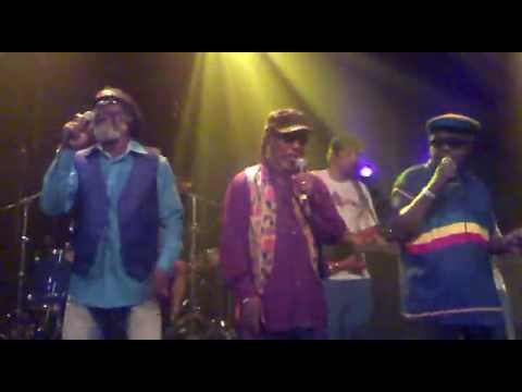 Mighty Diamonds - I need a roof - 6 august in Tivoli Utrecht