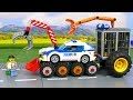 Policeman Builds A Super Car Lego City