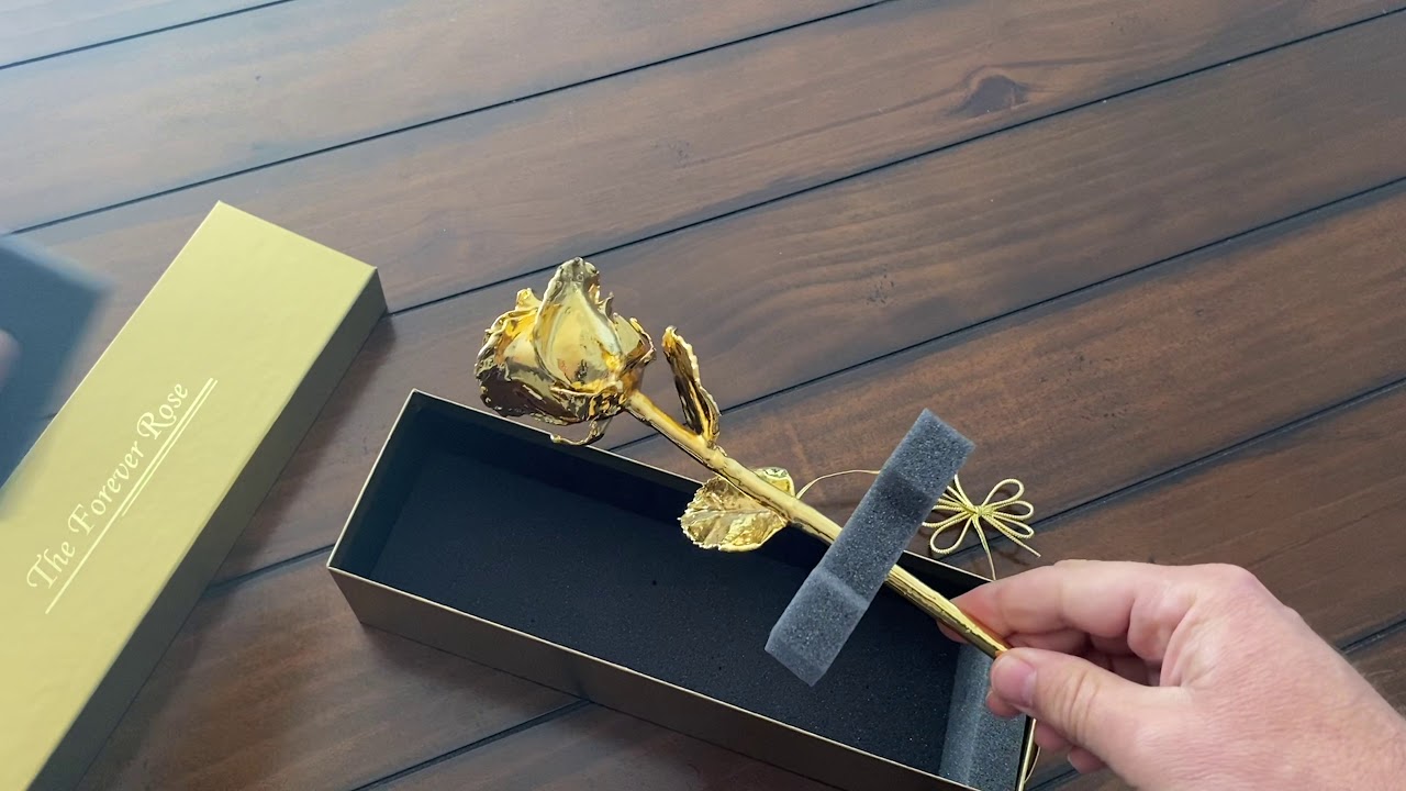 The Forever Rose™ | 24k Gold Dipped Forever Rose Unboxing