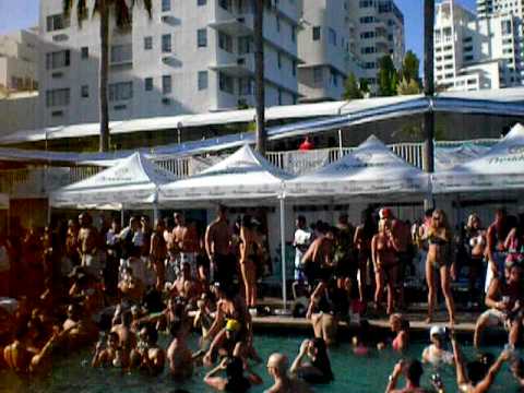 Miami - WMC- Surfcomber Boris