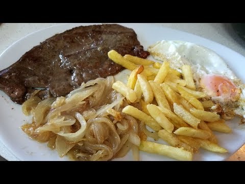 PANITA A LO POBRE / HIGADO CON CEBOLLA HUEVO Y PATATAS FRITAS