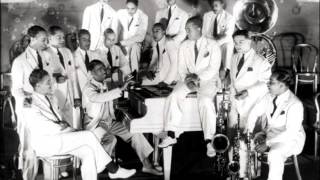 Earl Hines and his Orchestra   Everybody loves my baby   1929