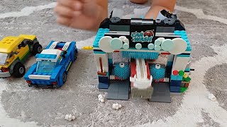 Lego city şehrimizde araba yıkama oynuyoruz. - Kedi ağaçta kalmış onu kurtarıyor