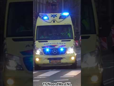 Ambulance 11-135 met Spoed onderweg in Purmerend #einsatz #paramedic #ambulance #spoed